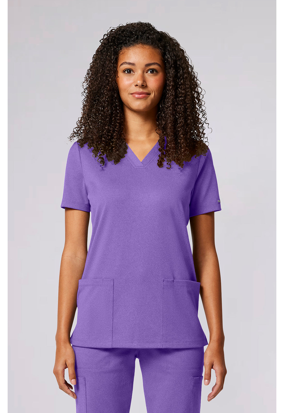 Women's 2-Pocket V-Neck Top in Black